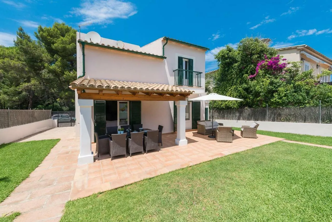 Vila El Pinar Cala de Sant Vicenc